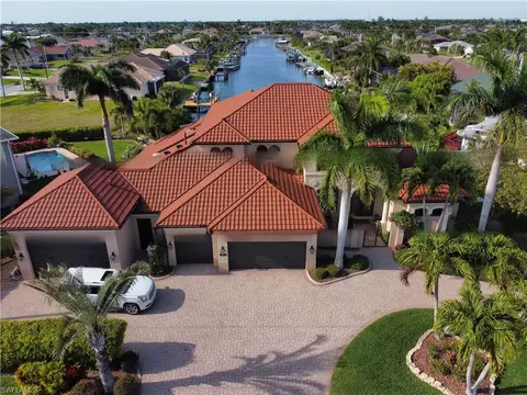 2419 Cape Coral Pkwy W, Cape Coral, FL 33914