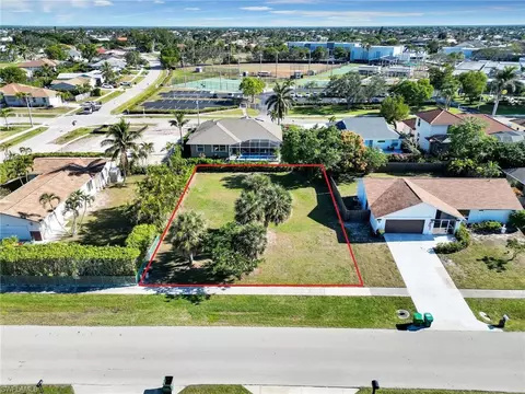 119 Bermuda Rd, Marco Island, FL 34145
