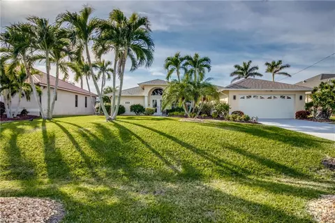 4104 SW 28th Pl, Cape Coral, FL 33914