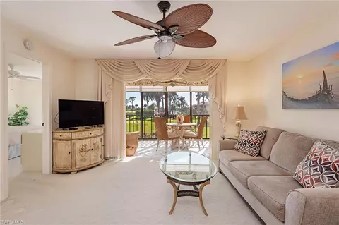 7280 Coventry Ct #519, Naples, FL 34104