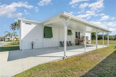 1180 Chokoloskee Dr #6, Chokoloskee, FL 34138