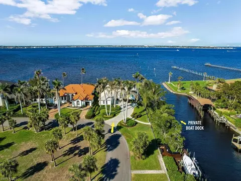 15051 Intracoastal Ct, Fort Myers, FL 33908