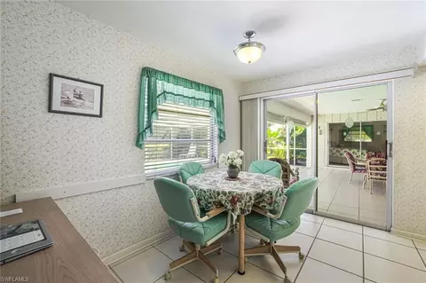466 Golfview Dr, Naples, FL 34110 photo 13