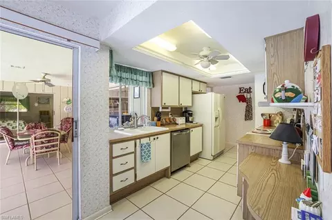 466 Golfview Dr, Naples, FL 34110 photo 10
