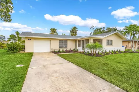 1015 El Mar Ave, Fort Myers, FL 33919