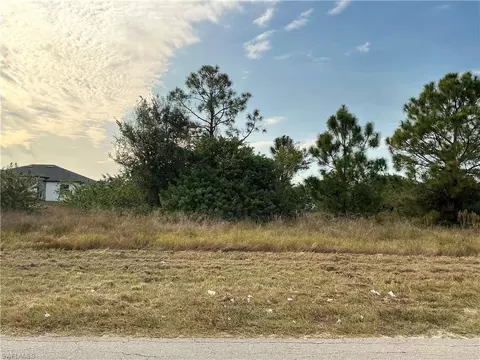 45594561 Golfview Blvd, Lehigh Acres, FL 33973