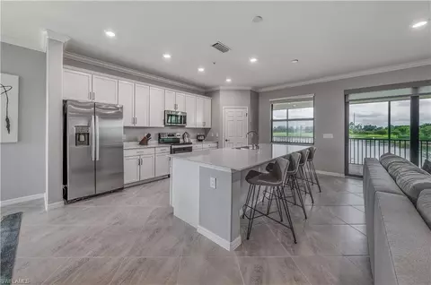 2357 Anguilla Dr #201, Naples, FL 34120