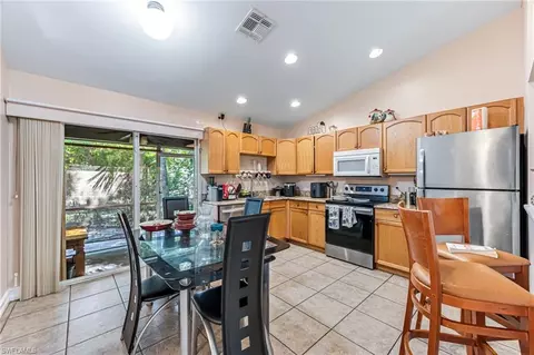 724 Pine Cone Ln, Naples, FL 34104 photo 25