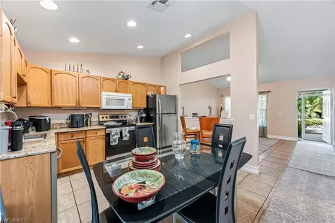 724 Pine Cone Ln, Naples, FL 34104 photo 26