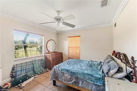 724 Pine Cone Ln, Naples, FL 34104 photo 18