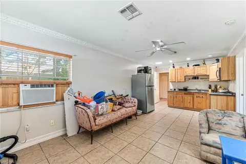 724 Pine Cone Ln, Naples, FL 34104 photo 15