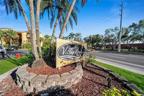 2915 Winkler Ave #812, Fort Myers, FL 33916