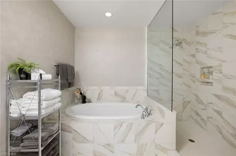 Bath - 16417 Carrara Way #202, Naples, FL 34110 photo 2 of 4