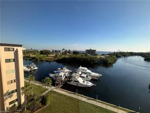 3462 Hancock Bridge Pkwy #262, North Fort Myers, FL 33903