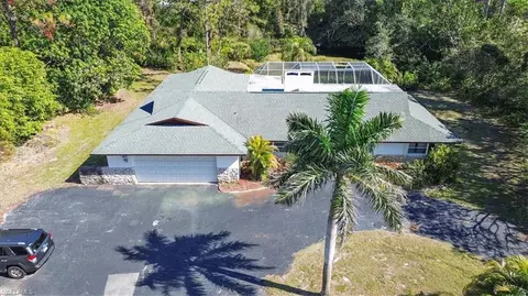 6624 Trail Blvd, Naples, FL 34108