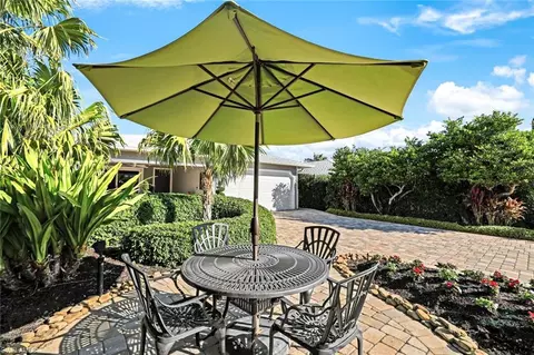 709 97th Ave N, Naples, FL 34108 photo 5