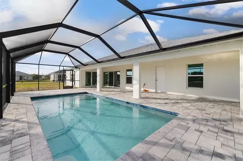 632 NW 14th St, Cape Coral, FL 33993