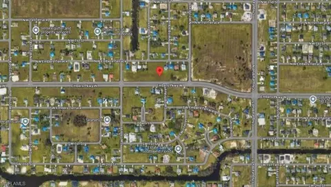 1809 1811 Embers Pkwy W, Cape Coral, FL 33993