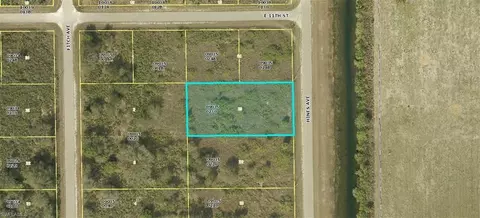 1021 Hines Ave, Lehigh Acres, FL 33972