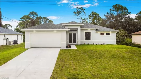 2604 10th St W, Lehigh Acres, FL 33971