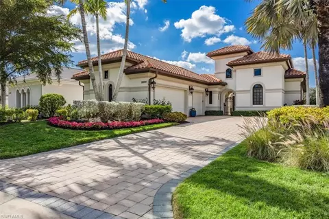 28894 Blaisdell Dr, Naples, FL 34119