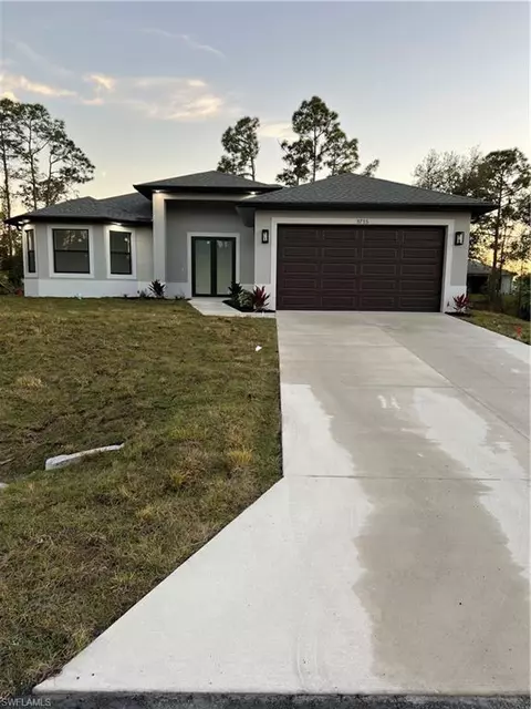 3715 SW 3rd St, Lehigh Acres, FL 33976