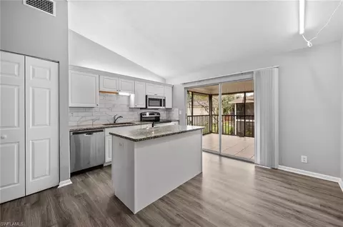 5364 16th Pl SW, Naples, FL 34116