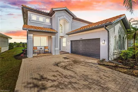 2104 Par Dr, Naples, FL 34120