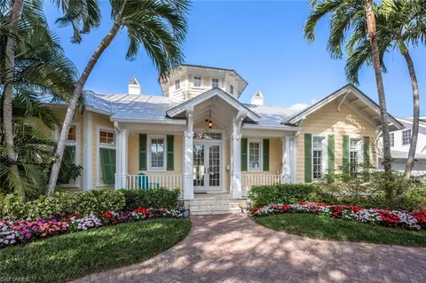 165 Broad Ave S, Naples, FL 34102