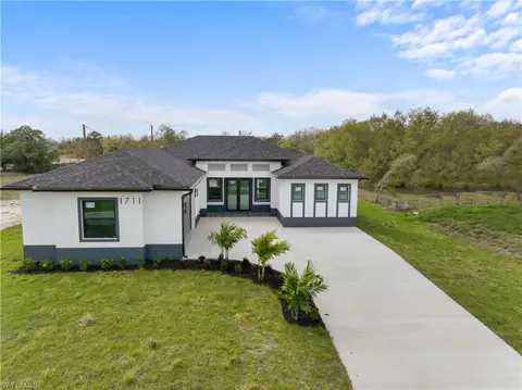 1711 Jefferson Ave, Lehigh Acres, FL 33972