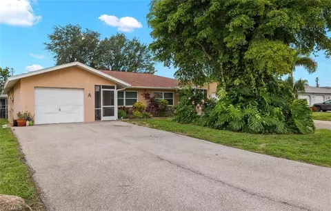 3714 SE 10th Ave, Cape Coral, FL 33904
