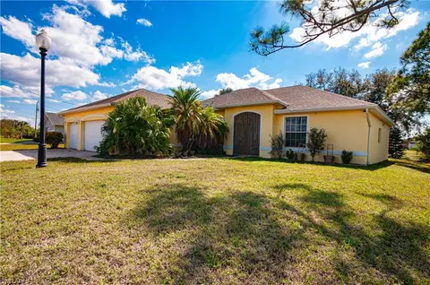 3403 13th St W, Lehigh Acres, FL 33971