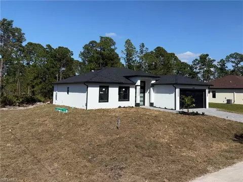 1206 W 11th St, Lehigh Acres, FL 33972