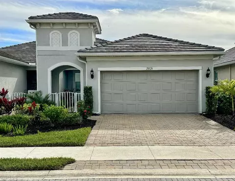 20126 Tavernier Dr, Estero, FL 33928 photo 2