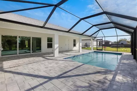 540 NW 14th St, Cape Coral, FL 33993
