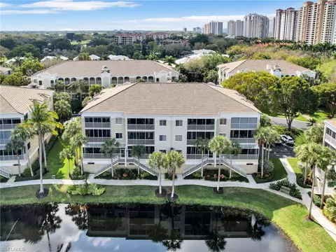 7734 Pebble Creek Cir #104, Naples, FL 34108