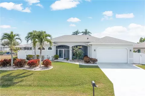 240 SE 30th Ter, Cape Coral, FL 33904