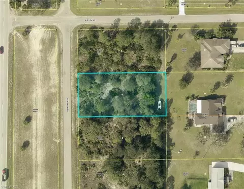 1222 Edward Ave, Lehigh Acres, FL 33972