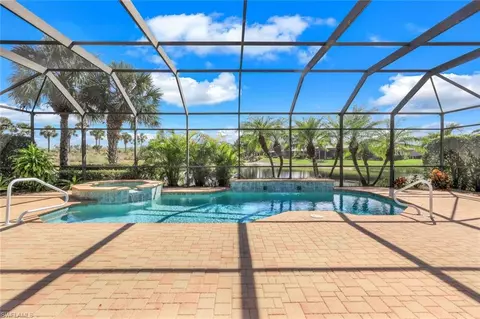9677 Cobalt Cove Cir, Naples, FL 34120