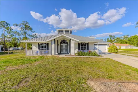 2911 Golden Gate Blvd E, Naples, FL 34120