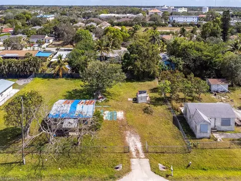 Bayside St, Naples, FL 34112 photo 5