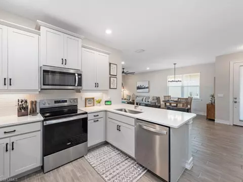Kitchen - 1169 Enbrook Loop, Naples, FL 34114 photo 2 of 3