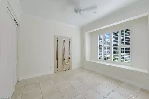 388 Mallory Ct, Naples, FL 34110 photo 25
