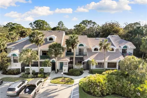 55 Emerald Woods Dr #C4, Naples, FL 34108
