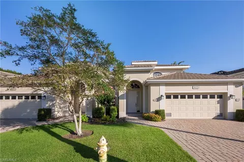 1925 Seville Blvd #222, Naples, FL 34109