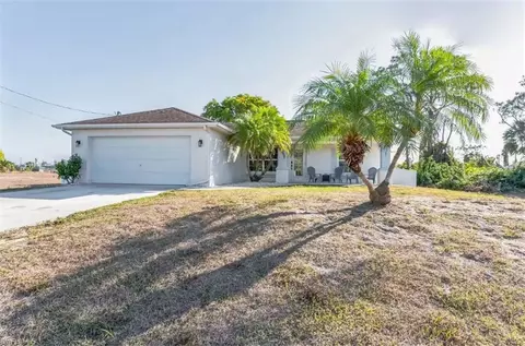 3725 W Gator Cir, Cape Coral, FL 33909