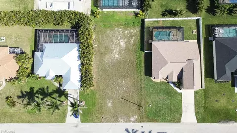 4627 SW 17th Ave, Cape Coral, FL 33914