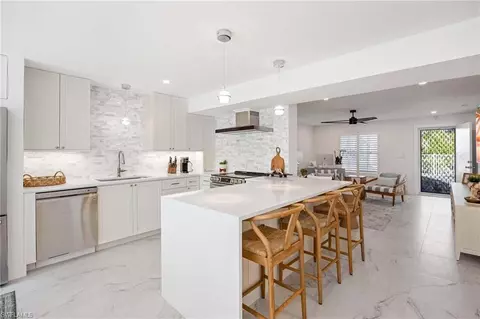 1222 Gordon Dr #5, Naples, FL 34102