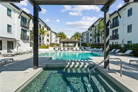 Exterior - 1135 3rd Ave S #516, Naples, FL 34102 photo 3 of 4