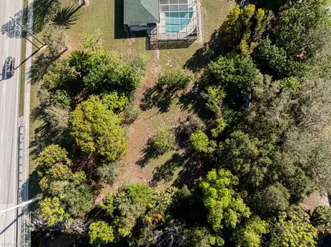 View/Area - 5625 Cedar Tree Ln, Naples, FL 34116 photo 4 of 6